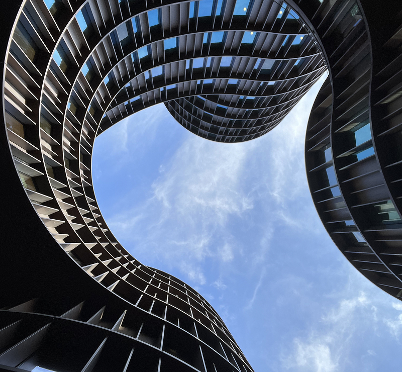 KT - 丹麥螺旋形建築的照片