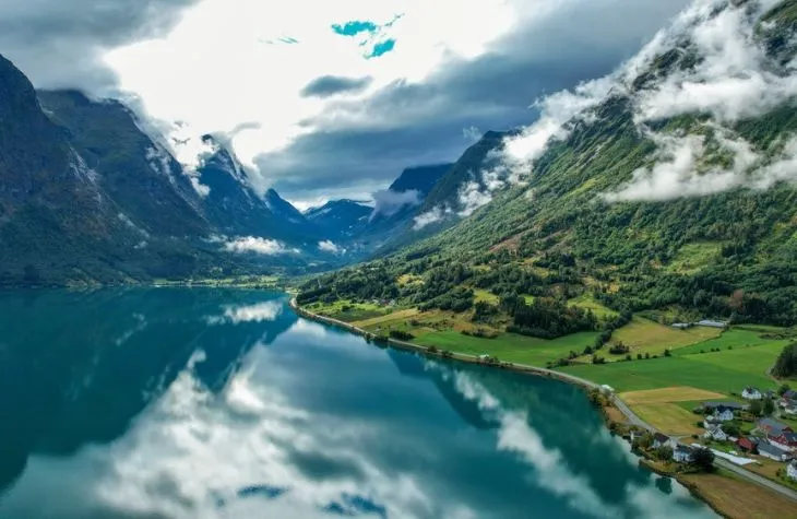 Our People: Julia Lai, Deputy Regional Director for Malaysia, Australia, and Vietnam, Kuoni Tumlare