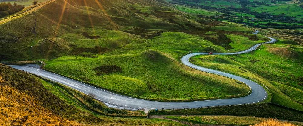 KT - 穿過山谷的道路