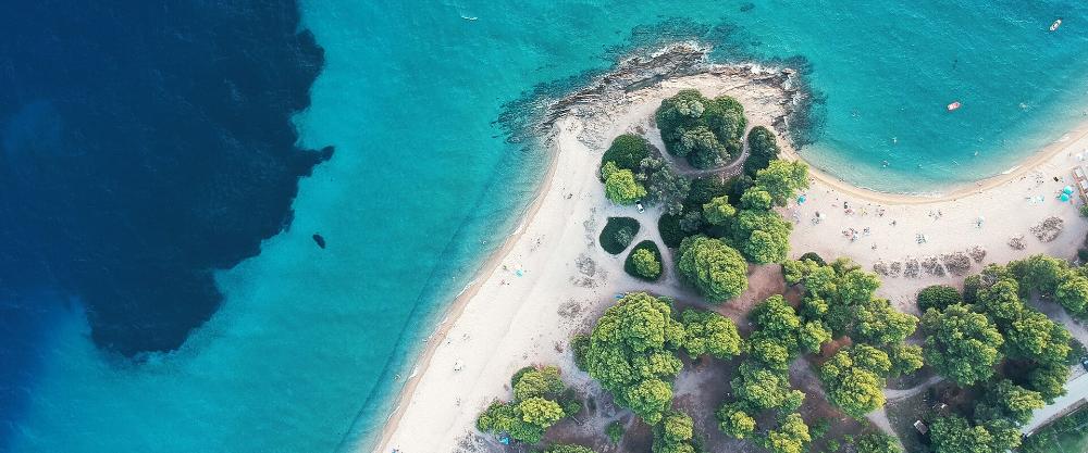 KT - Photo of a beach